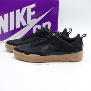 NEW Nike SB Day One Sneakers FN4210-001 Black